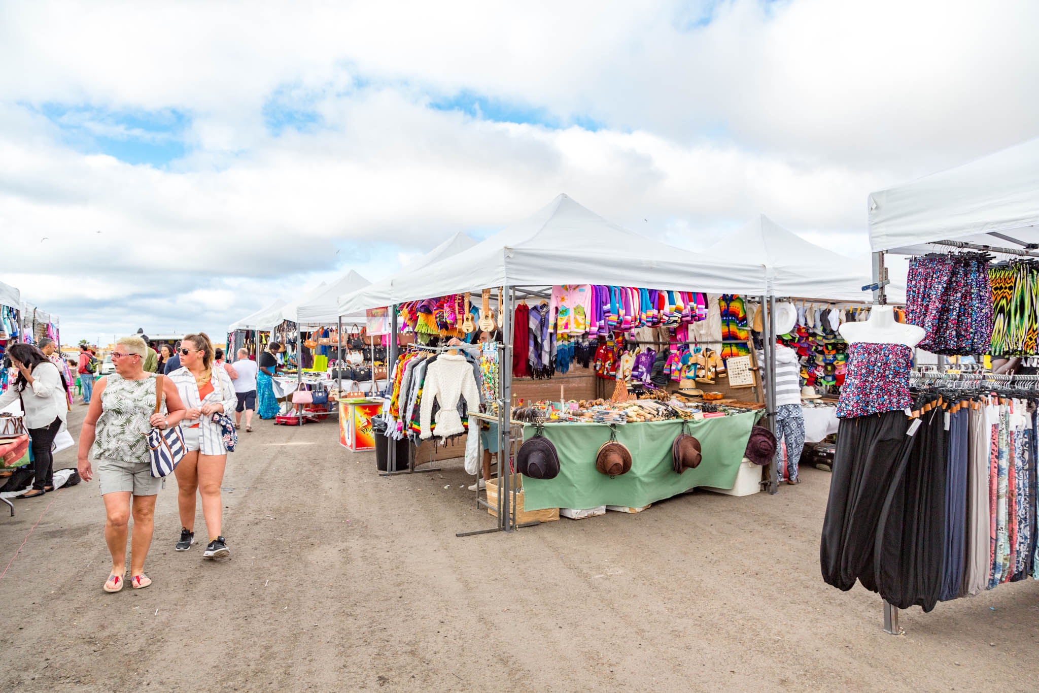 Hit the market (Fuerteventura) Jet2holidays